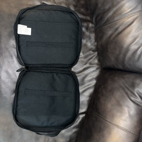 Cabela’s Range Bag - Picture 2 of 5